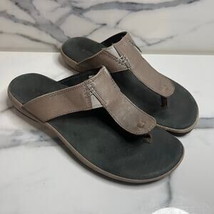 KEEN Women's Brown Leather Outdoor Comfort Thong Flip Flops Sandals Sz 9